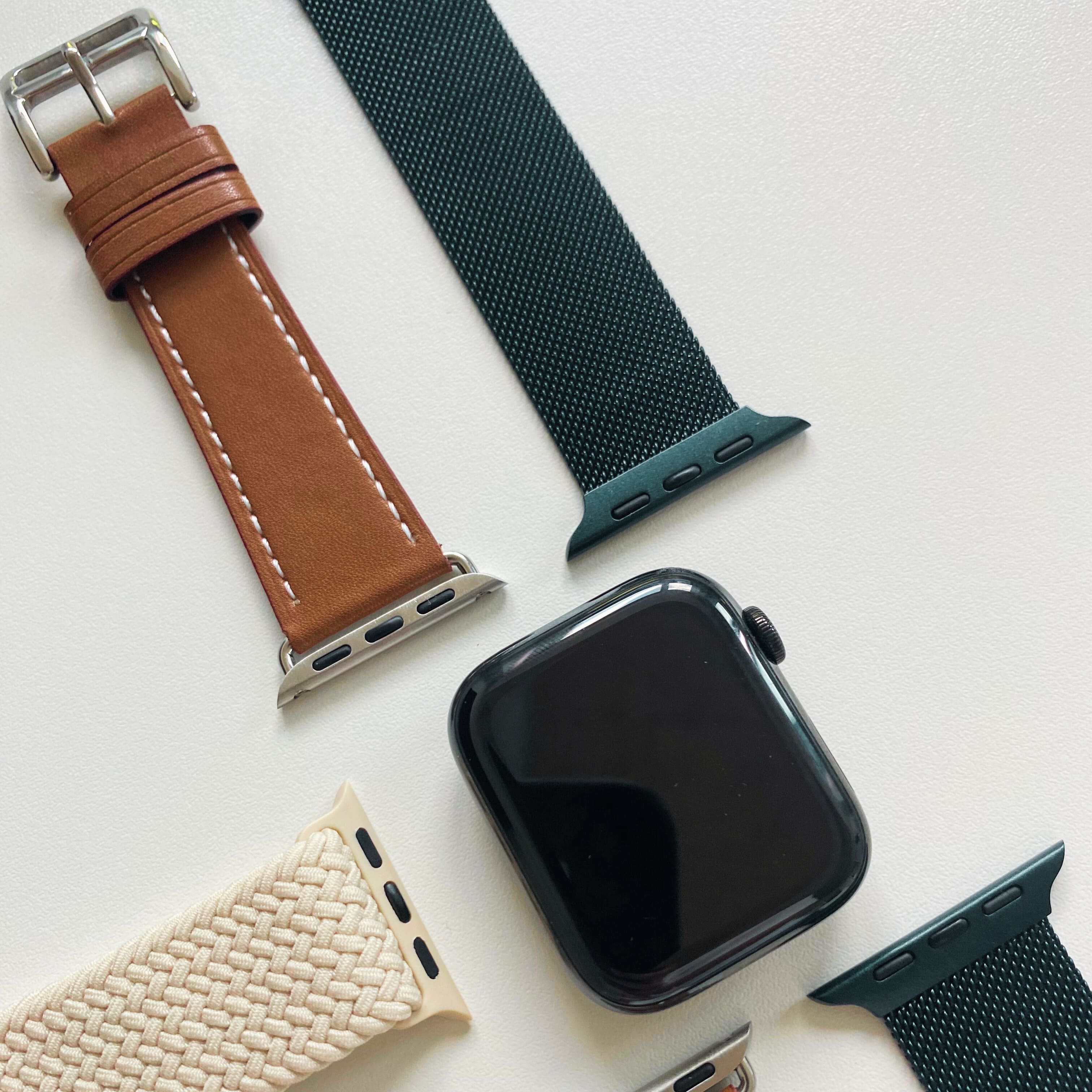 Apple Watch 7 Armband - esntls - Armbänder aus Leder, Silikon, Metall und Stoff passend für die Apple Watch 7